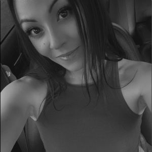 Meet your Posher, Jenny